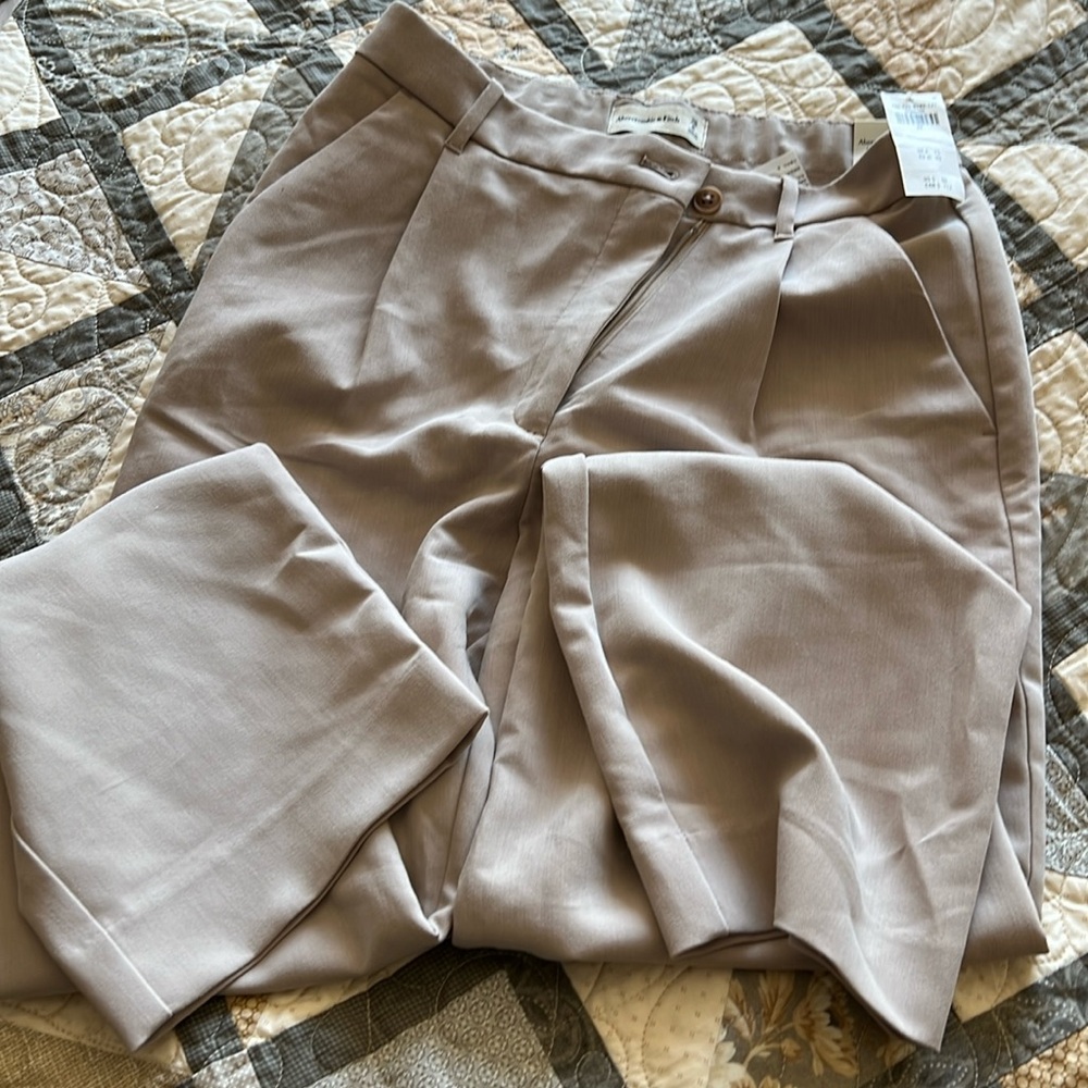 Abercrombie tan cross over waist trouser